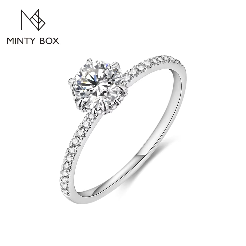 Vixonna Women's Round Cut Moissanite Ring 925 Silver D Color VVS1