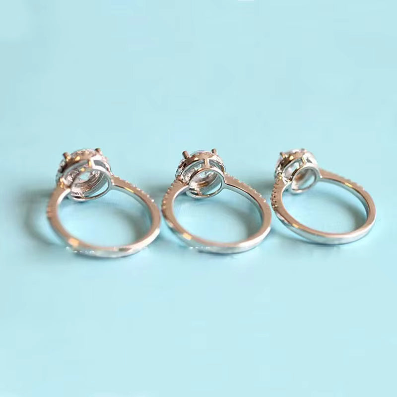 Vixonna Women's Round Moissanite Wedding Ring 925 Silver D Color