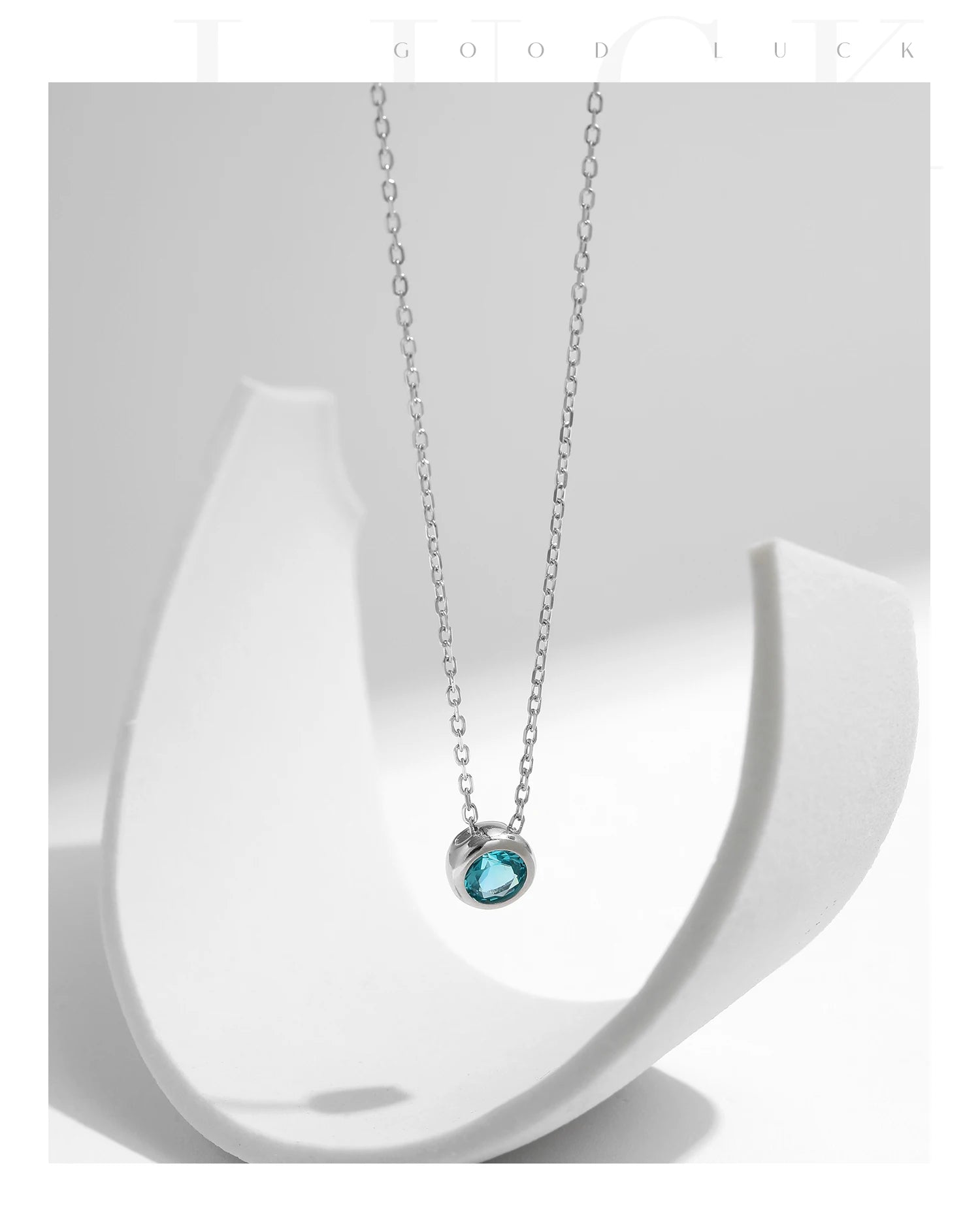 Vixonna Women's Round Zirconia Pendant Necklace 925 Silver White Gold