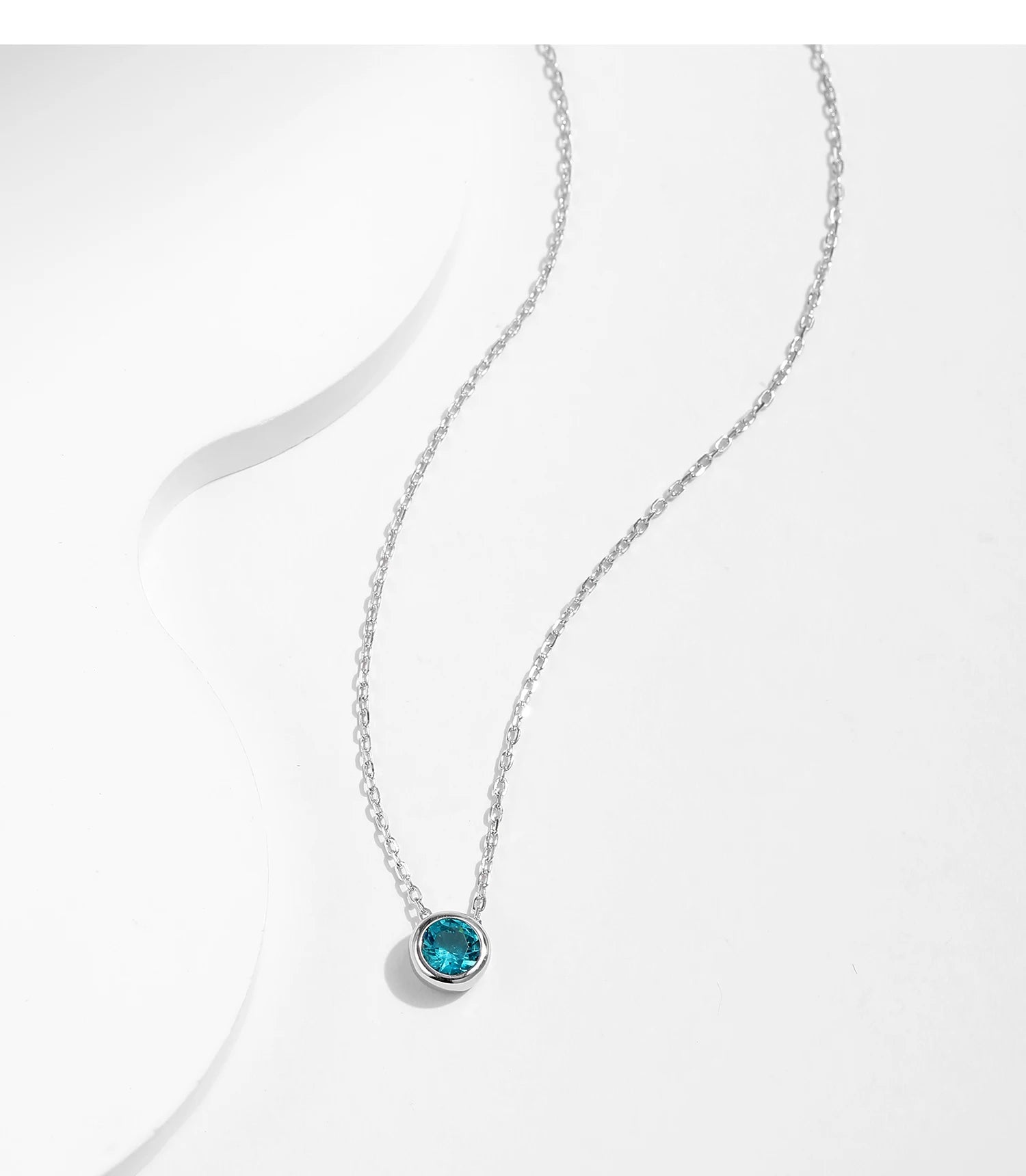 Vixonna Women's Round Zirconia Pendant Necklace 925 Silver White Gold