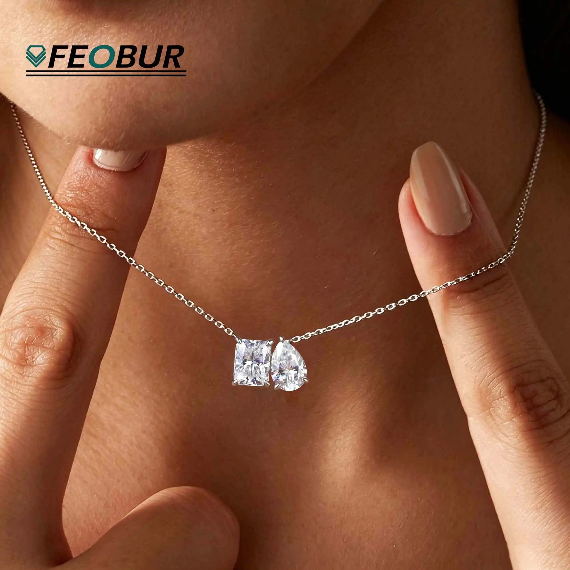Vixonna Women's Two Stone Moissanite Pendant Necklace 925 Silver D Color VVS1